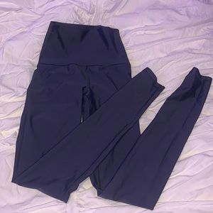NAVY BLUE AERIE LEGGINGS (size xs, extra long)